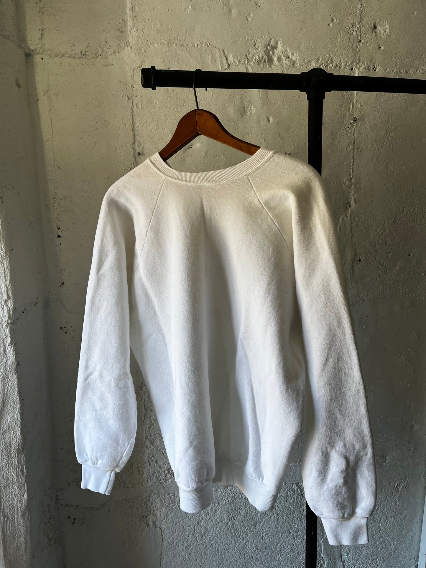 Help! I’ve Fallen and Can’t Reach My Beer, Sz L, 1990s