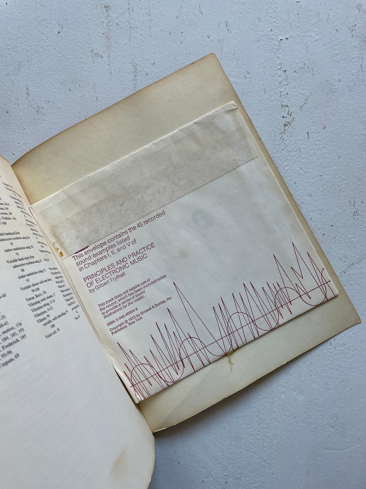 Principles and Practice of Electronic Music, Gilbert Trythall (1973)