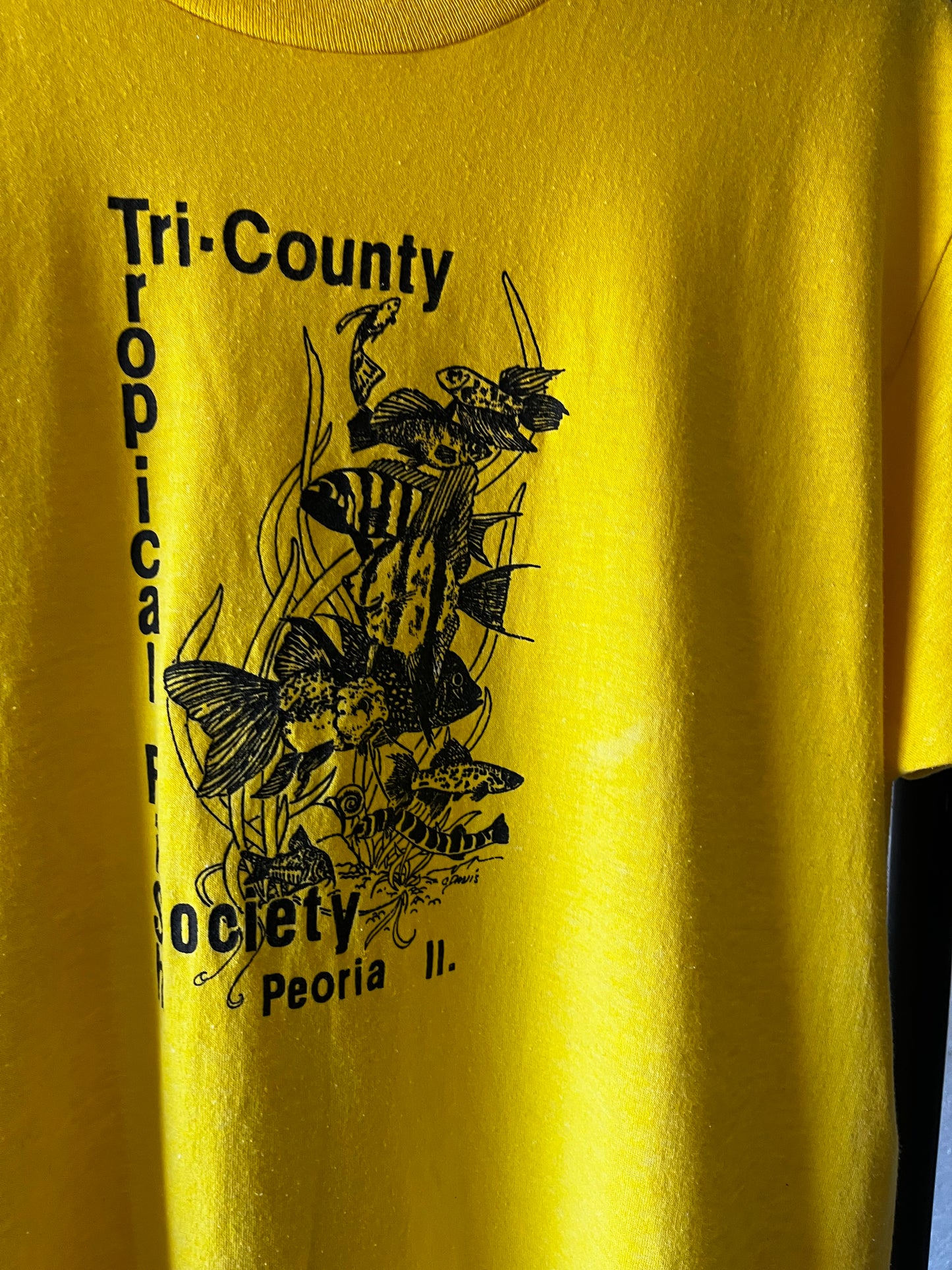 Tri County Tropical Fish, Sz M, 1980s