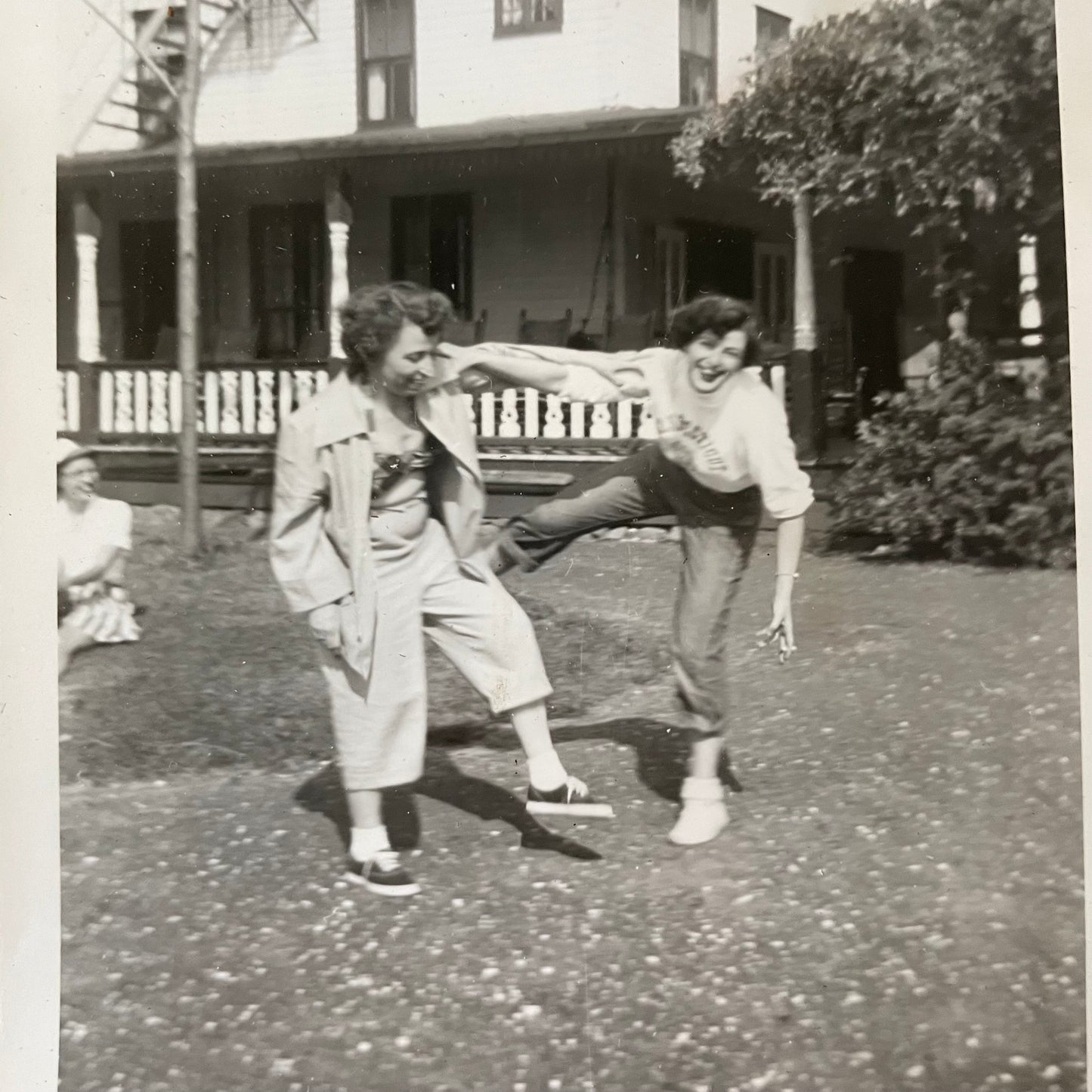 Kicking, Snapshots (2), 1940s