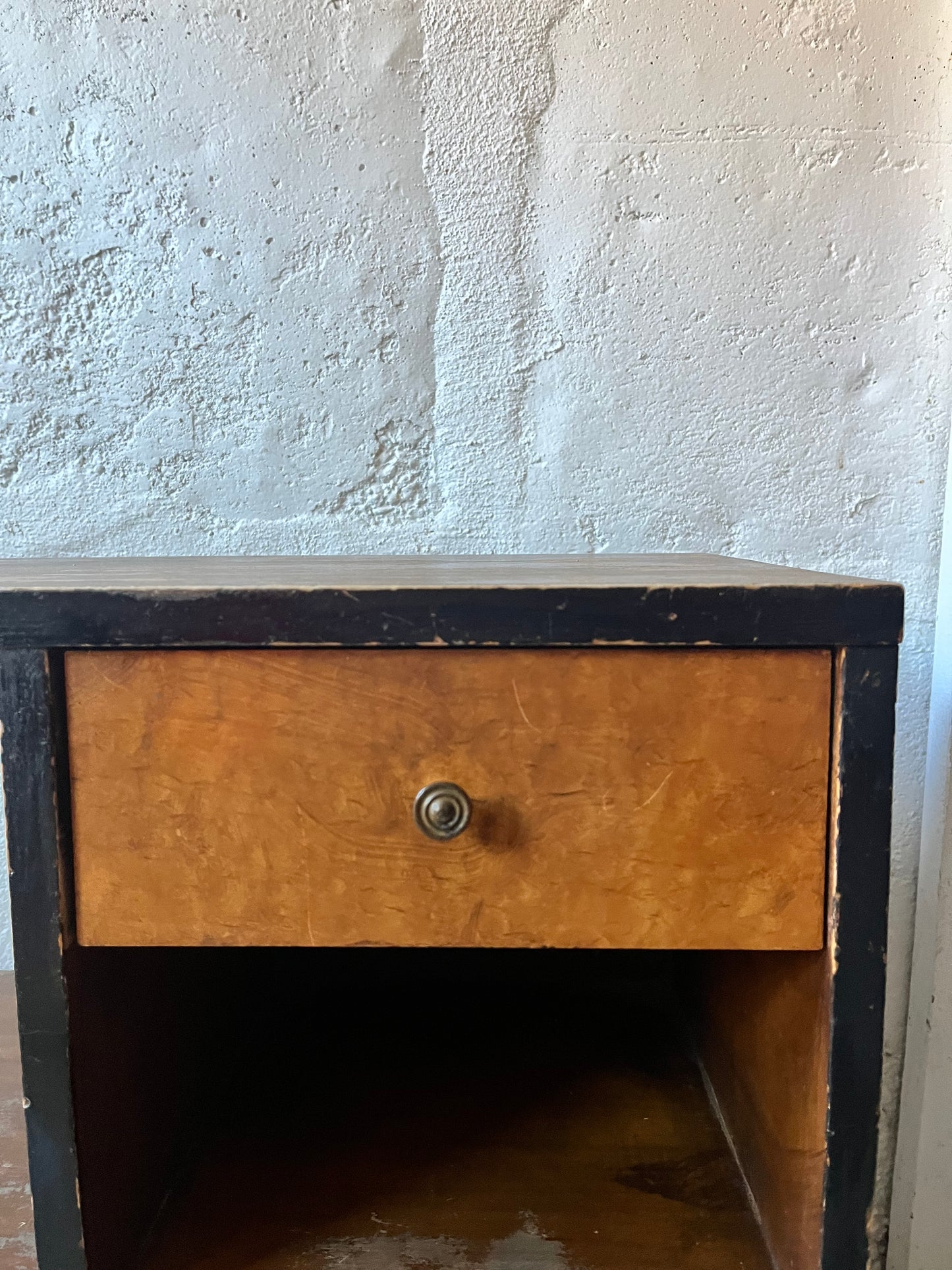 Paul Frankl-ish shelf, 1940s (NYC Delivery Only, No Shipping)