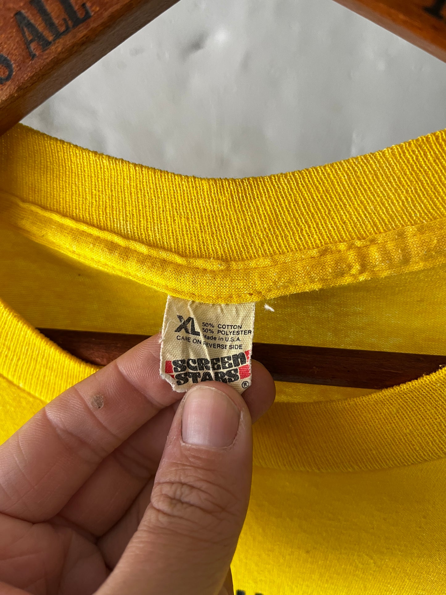 Tri County Tropical Fish, Sz M, 1980s