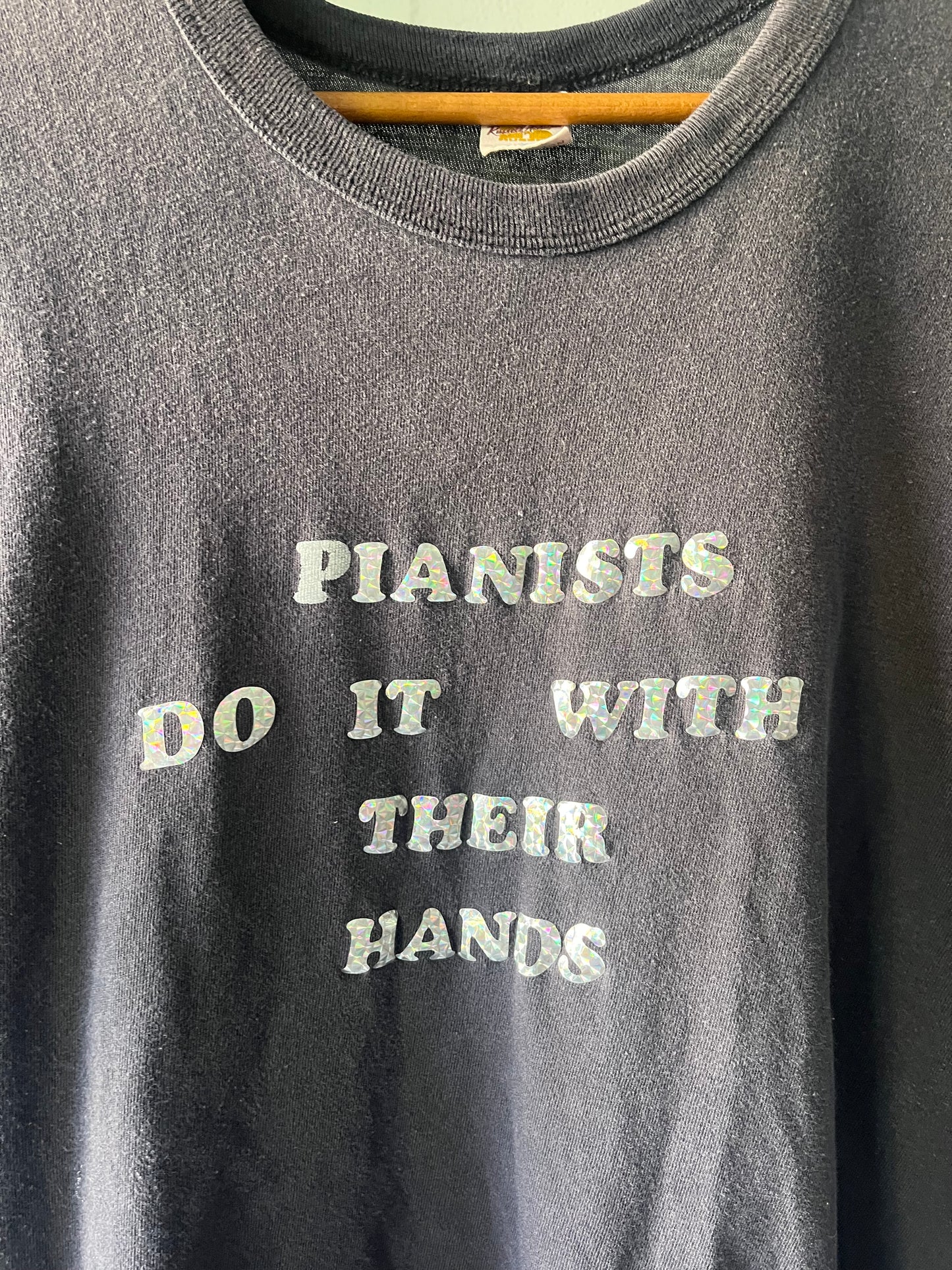 Pianists Do It With Their Hands, Sz M/L, 1980s
