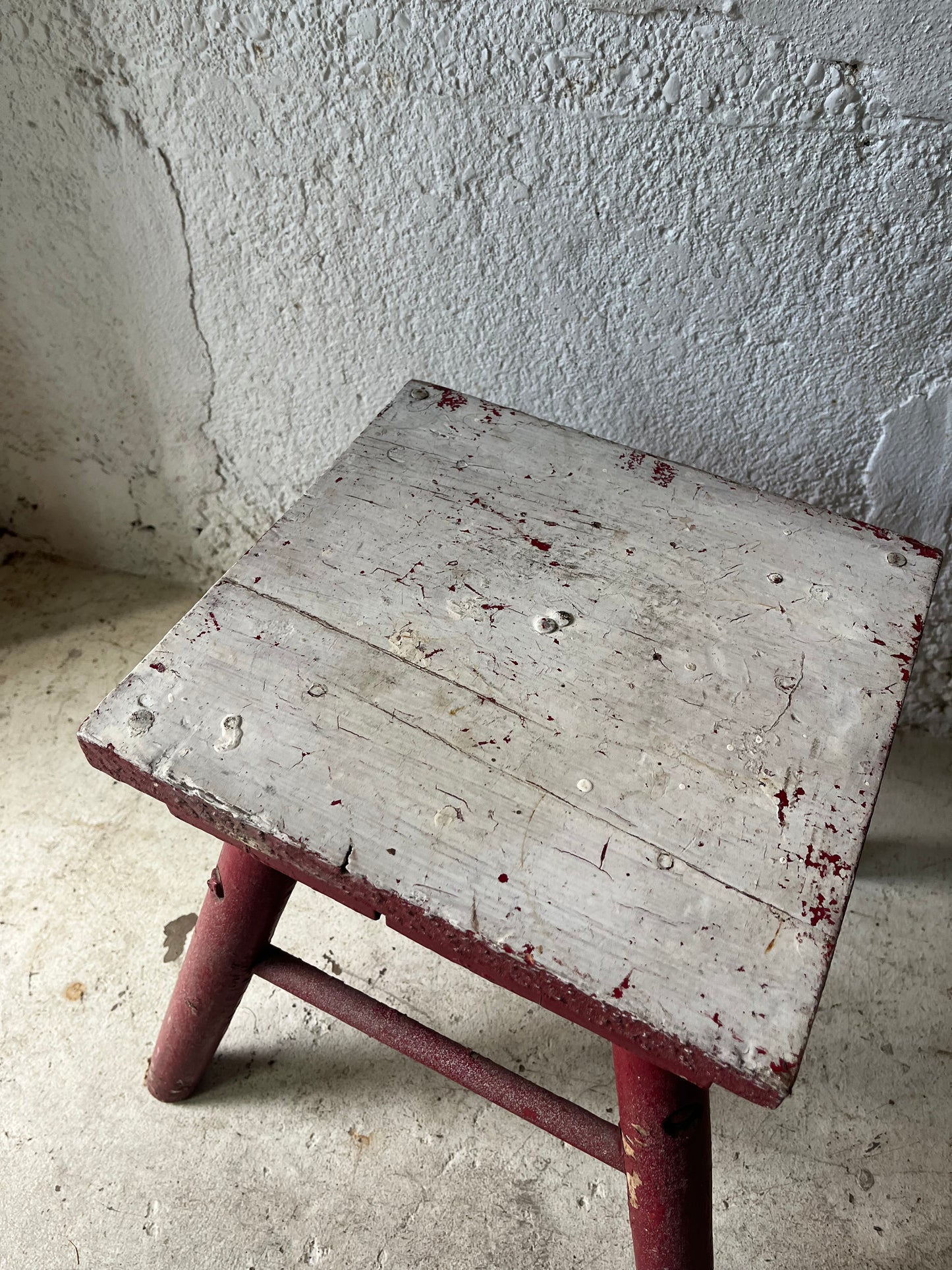 Red + White Camp Stool, 1930s