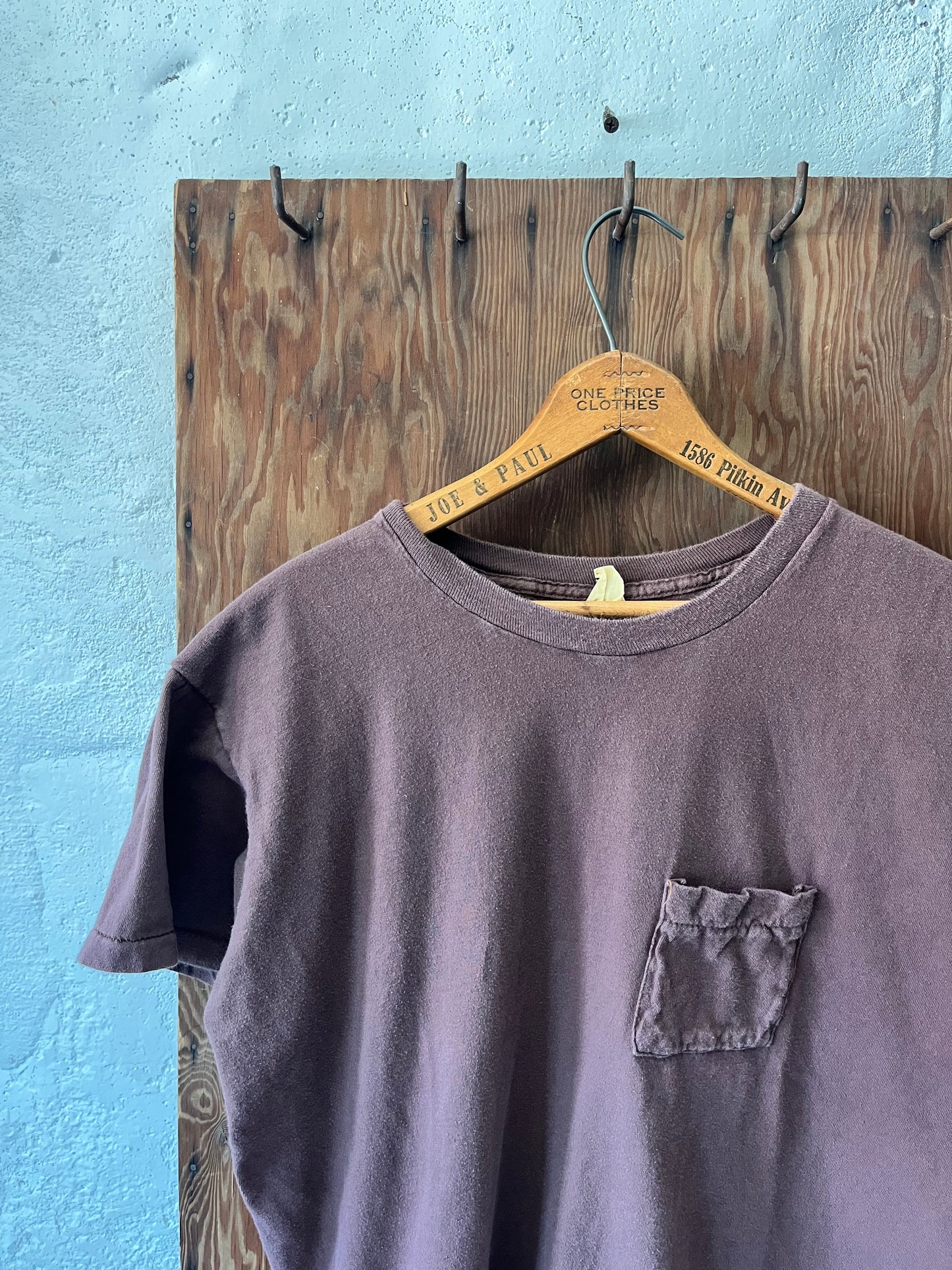 Dusty Plum Pocket T, Sz L, 1990s