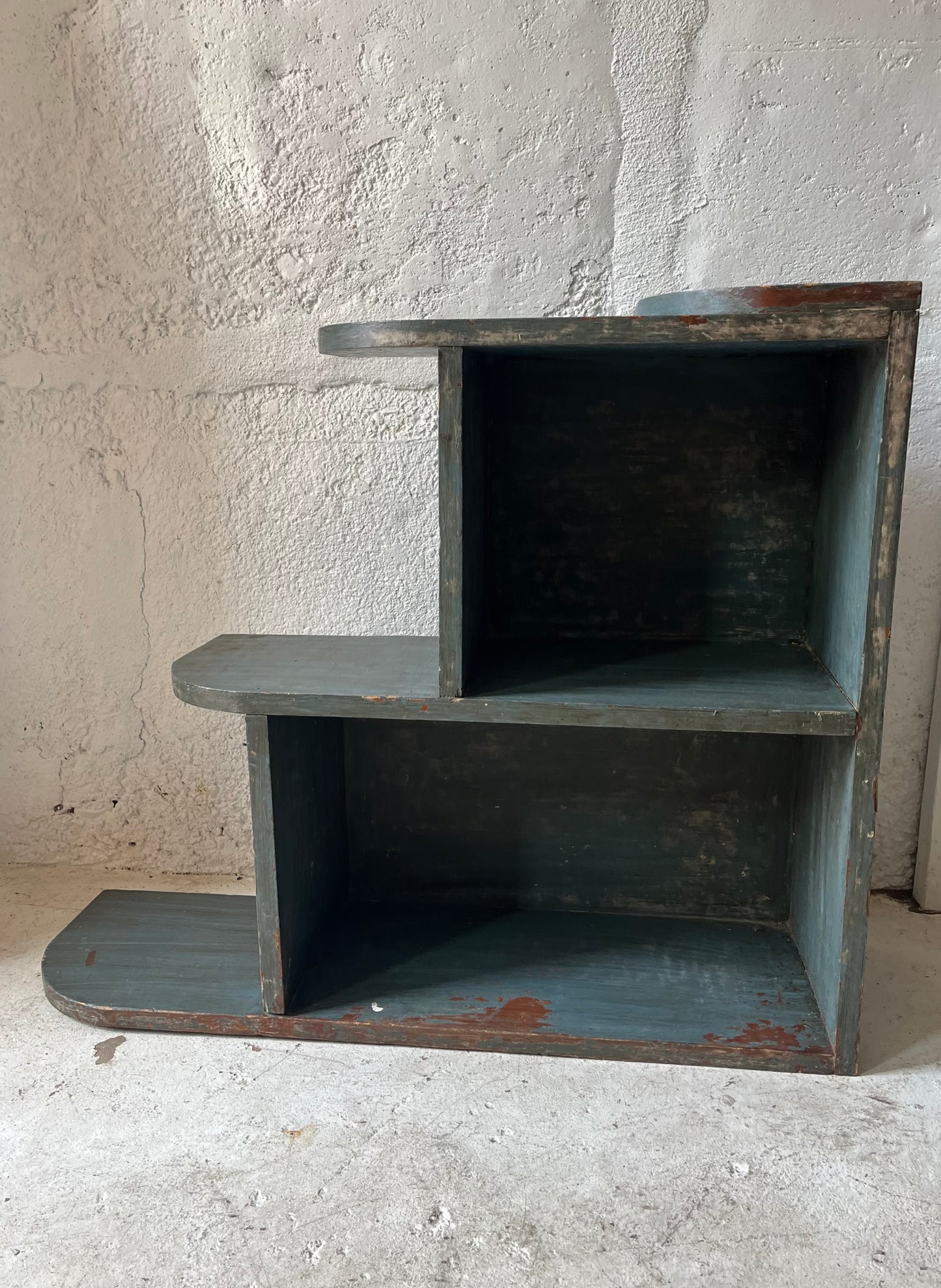 Deco Shelf with Ashtray, 1940/50 (NYC Only)