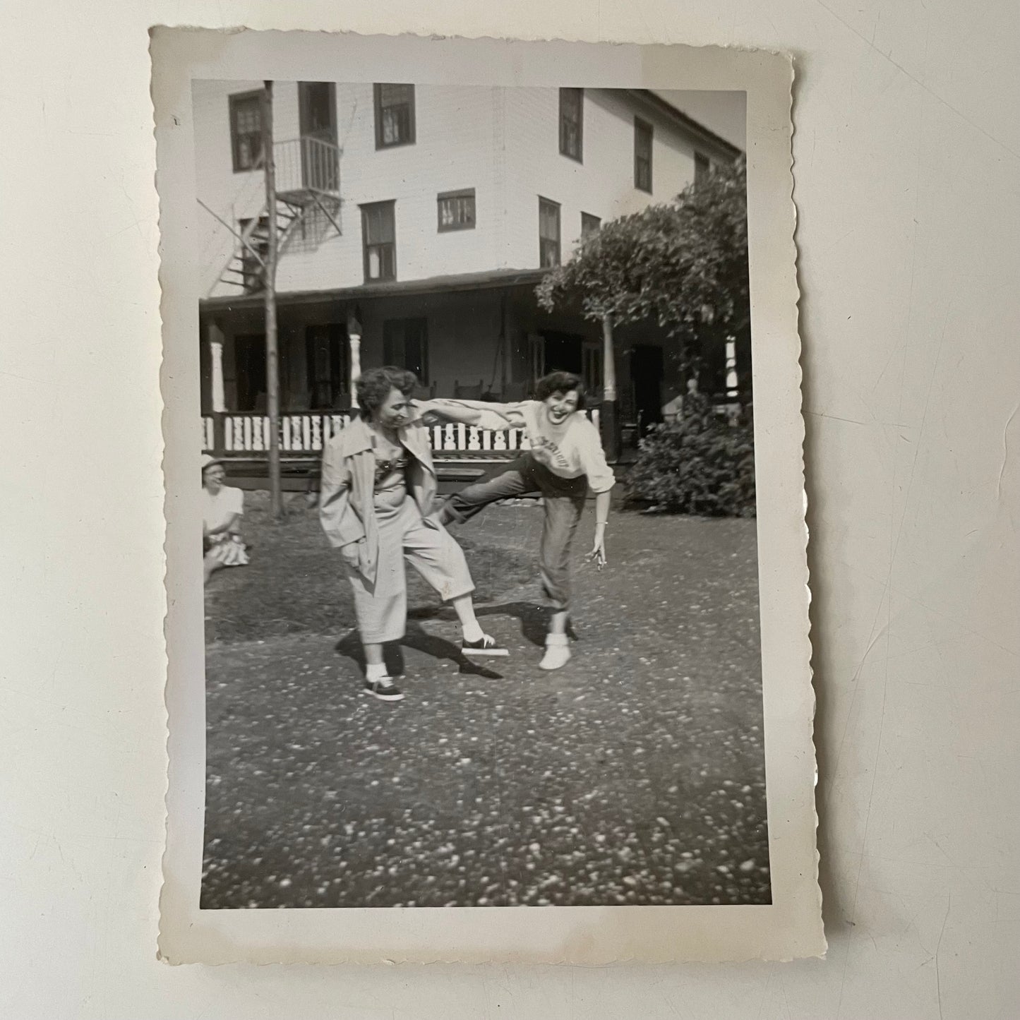 Kicking, Snapshots (2), 1940s